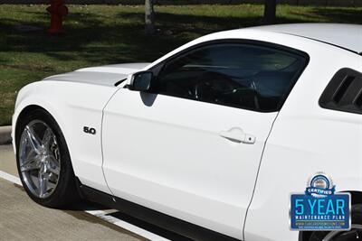 2011 Ford Mustang GT PREMIUM 5SPD AUTO LTHR PREM WHLS FRESH TRADE   - Photo 16 - Stafford, TX 77477