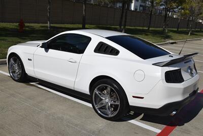 2011 Ford Mustang GT PREMIUM 5SPD AUTO LTHR PREM WHLS FRESH TRADE   - Photo 12 - Stafford, TX 77477
