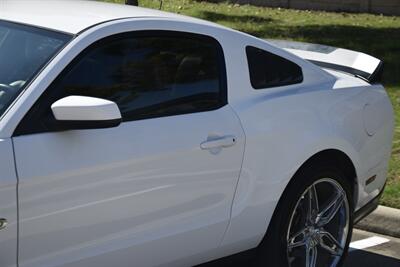 2011 Ford Mustang GT PREMIUM 5SPD AUTO LTHR PREM WHLS FRESH TRADE   - Photo 9 - Stafford, TX 77477