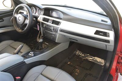 2008 BMW M3 CONVERTIBLE 6SPD MANUAL 76K LOW MILES NEW TRADE IN   - Photo 23 - Stafford, TX 77477