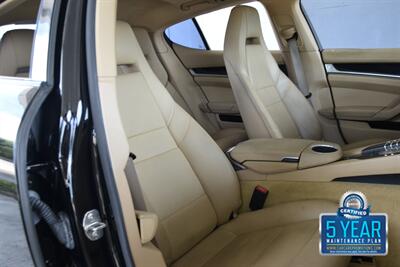 2012 Porsche Panamera LUXURY LOADED NAV ROOF HTD SEATS HWY MILES NICE   - Photo 33 - Stafford, TX 77477