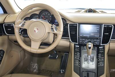 2012 Porsche Panamera LUXURY LOADED NAV ROOF HTD SEATS HWY MILES NICE   - Photo 24 - Stafford, TX 77477