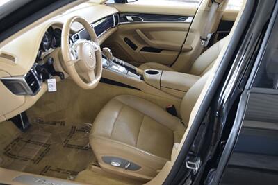 2012 Porsche Panamera LUXURY LOADED NAV ROOF HTD SEATS HWY MILES NICE   - Photo 30 - Stafford, TX 77477