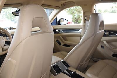 2012 Porsche Panamera LUXURY LOADED NAV ROOF HTD SEATS HWY MILES NICE   - Photo 34 - Stafford, TX 77477