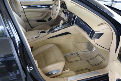 2012 Porsche Panamera LUXURY LOADED NAV ROOF HTD SEATS HWY MILES NICE   - Photo 31 - Stafford, TX 77477