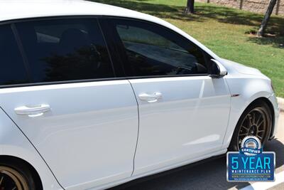 2017 Volkswagen Golf GTI S PERFORMANCE 6SPD MANUAL PREM WHLS   - Photo 13 - Stafford, TX 77477