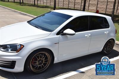 2017 Volkswagen Golf GTI S PERFORMANCE 6SPD MANUAL PREM WHLS   - Photo 5 - Stafford, TX 77477