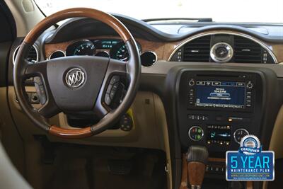 2012 Buick Enclave Premium   - Photo 32 - Stafford, TX 77477