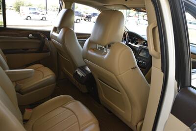 2012 Buick Enclave Premium   - Photo 36 - Stafford, TX 77477