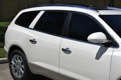 2012 Buick Enclave Premium   - Photo 14 - Stafford, TX 77477