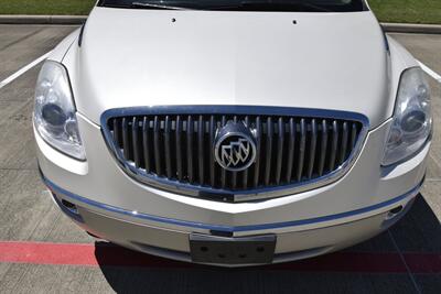 2012 Buick Enclave Premium   - Photo 17 - Stafford, TX 77477