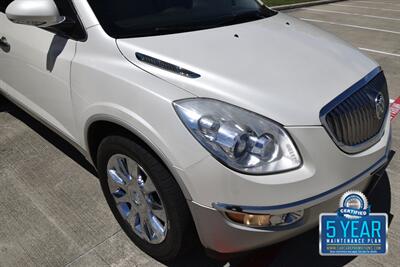 2012 Buick Enclave Premium   - Photo 16 - Stafford, TX 77477
