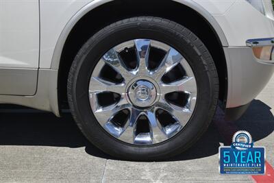 2012 Buick Enclave Premium   - Photo 15 - Stafford, TX 77477