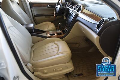 2012 Buick Enclave Premium   - Photo 41 - Stafford, TX 77477