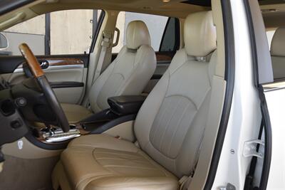 2012 Buick Enclave Premium   - Photo 27 - Stafford, TX 77477