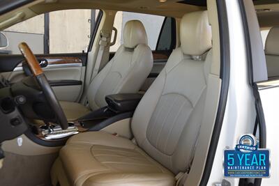 2012 Buick Enclave Premium   - Photo 27 - Stafford, TX 77477