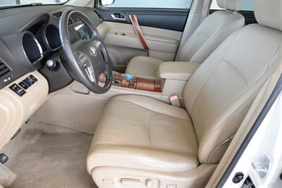 2008 Toyota Highlander LIMITED 4X4 LTHR BK/CAM ROOF HTD STS 3rd ROW   - Photo 34 - Stafford, TX 77477