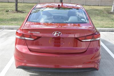 2017 Hyundai Elantra SE   - Photo 22 - Stafford, TX 77477