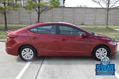 2017 Hyundai Elantra SE   - Photo 14 - Stafford, TX 77477