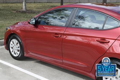 2017 Hyundai Elantra SE   - Photo 20 - Stafford, TX 77477