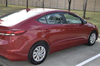 2017 Hyundai Elantra SE   - Photo 19 - Stafford, TX 77477