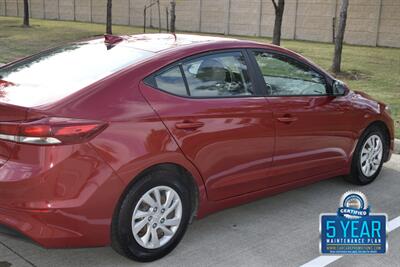 2017 Hyundai Elantra SE   - Photo 19 - Stafford, TX 77477