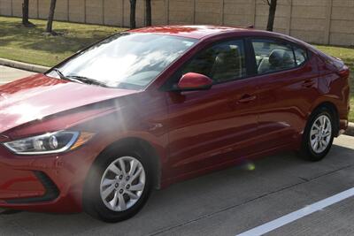 2017 Hyundai Elantra SE   - Photo 7 - Stafford, TX 77477