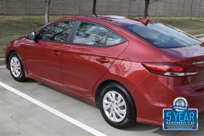 2017 Hyundai Elantra SE   - Photo 18 - Stafford, TX 77477