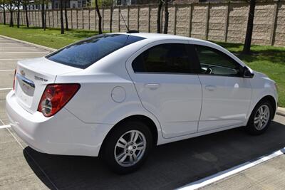 2016 Chevrolet Sonic LT AUTO ALL PWR HWY MILES FRESH TRADE IN CLEAN   - Photo 14 - Stafford, TX 77477