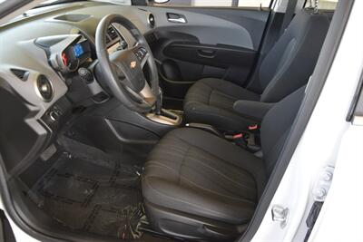 2016 Chevrolet Sonic LT AUTO ALL PWR HWY MILES FRESH TRADE IN CLEAN   - Photo 30 - Stafford, TX 77477