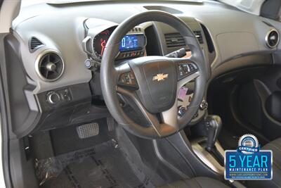 2016 Chevrolet Sonic LT AUTO ALL PWR HWY MILES FRESH TRADE IN CLEAN   - Photo 28 - Stafford, TX 77477