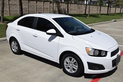 2016 Chevrolet Sonic LT AUTO ALL PWR HWY MILES FRESH TRADE IN CLEAN   - Photo 4 - Stafford, TX 77477