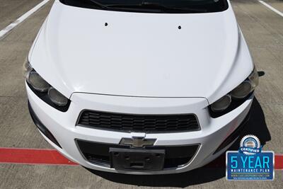 2016 Chevrolet Sonic LT AUTO ALL PWR HWY MILES FRESH TRADE IN CLEAN   - Photo 12 - Stafford, TX 77477