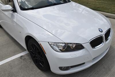 2007 BMW 335i HARDTOP CONV PREM PKG HTD STS NEW TRADE IN   - Photo 11 - Stafford, TX 77477