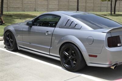 2007 Ford Mustang GT Premium CUSTOM HOOD/EXHAUST/TUNED PREM WHLS   - Photo 17 - Stafford, TX 77477