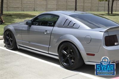 2007 Ford Mustang GT Premium CUSTOM HOOD/EXHAUST/TUNED PREM WHLS   - Photo 17 - Stafford, TX 77477