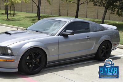 2007 Ford Mustang GT Premium CUSTOM HOOD/EXHAUST/TUNED PREM WHLS   - Photo 8 - Stafford, TX 77477