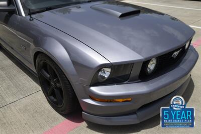 2007 Ford Mustang GT Premium CUSTOM HOOD/EXHAUST/TUNED PREM WHLS   - Photo 12 - Stafford, TX 77477