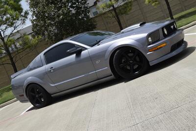 2007 Ford Mustang GT Premium CUSTOM HOOD/EXHAUST/TUNED PREM WHLS   - Photo 34 - Stafford, TX 77477