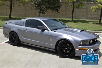 2007 Ford Mustang GT Premium CUSTOM HOOD/EXHAUST/TUNED PREM WHLS   - Photo 1 - Stafford, TX 77477