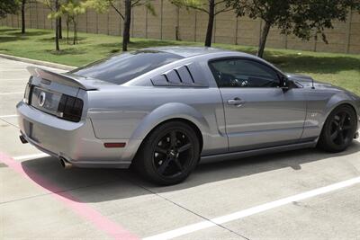 2007 Ford Mustang GT Premium CUSTOM HOOD/EXHAUST/TUNED PREM WHLS   - Photo 16 - Stafford, TX 77477