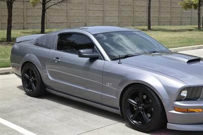 2007 Ford Mustang GT Premium CUSTOM HOOD/EXHAUST/TUNED PREM WHLS   - Photo 7 - Stafford, TX 77477