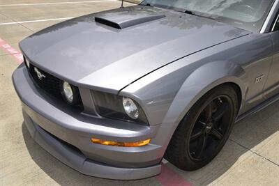 2007 Ford Mustang GT Premium CUSTOM HOOD/EXHAUST/TUNED PREM WHLS   - Photo 11 - Stafford, TX 77477