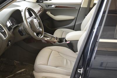 2012 Audi Q5 2.0T QUATTRO PREM+ BK/CAM ROOF FRESH TRADE NICE   - Photo 29 - Stafford, TX 77477