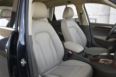 2012 Audi Q5 2.0T QUATTRO PREM+ BK/CAM ROOF FRESH TRADE NICE   - Photo 32 - Stafford, TX 77477
