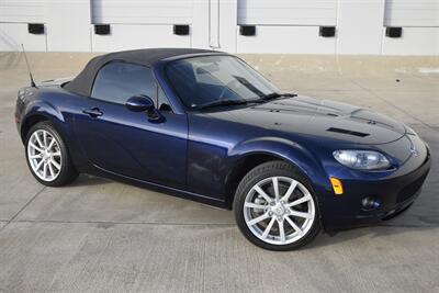 2007 Mazda MX-5 Miata SPORT 5SPD MANUAL 10K ORIGINAL MILES NEW TRADE   - Photo 21 - Stafford, TX 77477