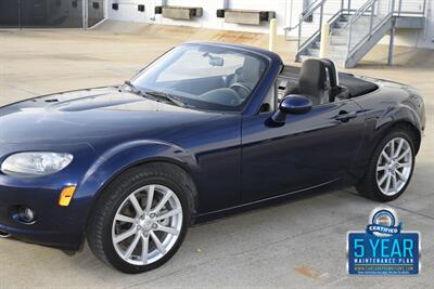 2007 Mazda MX-5 Miata SPORT 5SPD MANUAL 10K ORIGINAL MILES NEW TRADE   - Photo 7 - Stafford, TX 77477