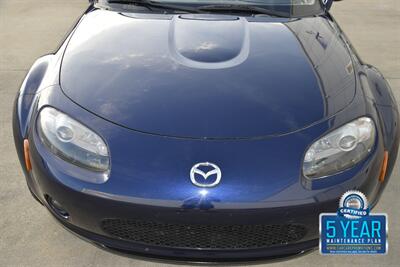 2007 Mazda MX-5 Miata SPORT 5SPD MANUAL 10K ORIGINAL MILES NEW TRADE   - Photo 11 - Stafford, TX 77477