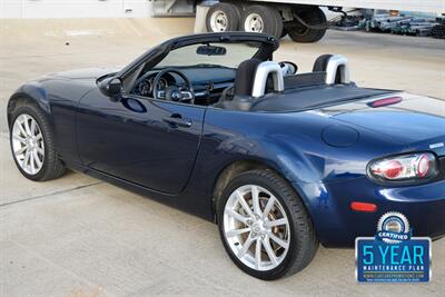 2007 Mazda MX-5 Miata SPORT 5SPD MANUAL 10K ORIGINAL MILES NEW TRADE   - Photo 15 - Stafford, TX 77477