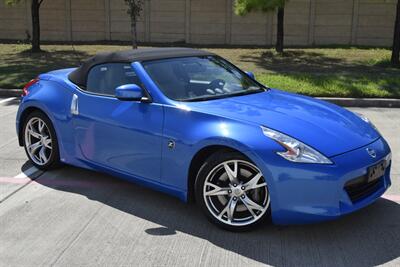 2011 Nissan 370Z CONVERTIBLE AUTOMATIC BEAUTIFUL COLOR COMBO CLEAN   - Photo 2 - Stafford, TX 77477